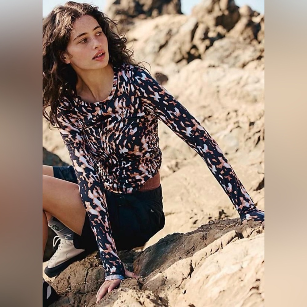 NWT- Free People Printed Right on The Run Layer Top- Size XS